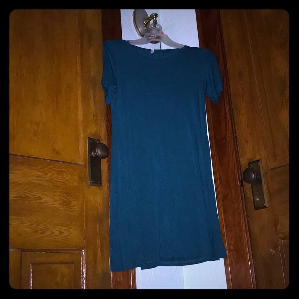 ‼️Dark teal t-shirt dress very soft and comfy‼️